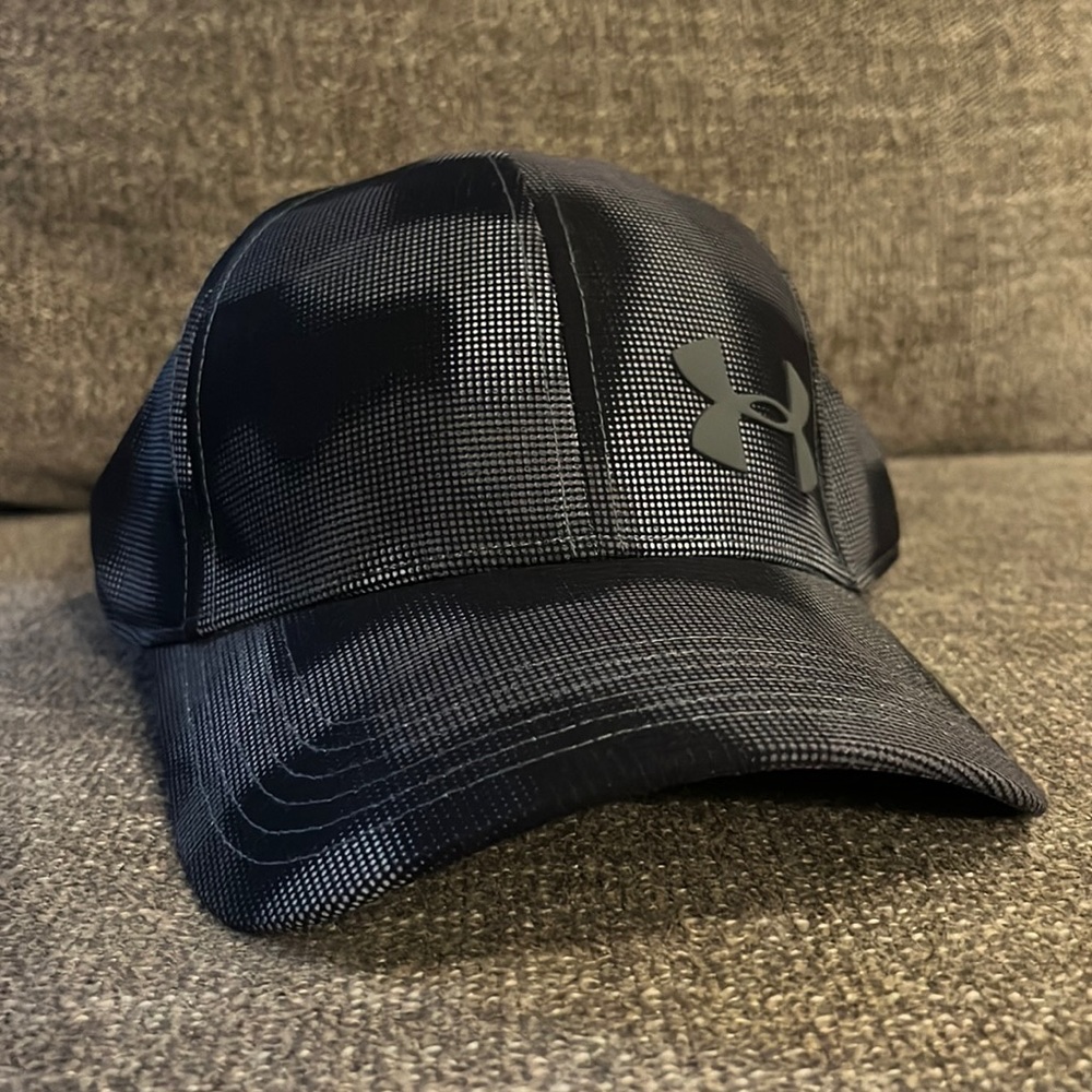 Under Armour Hat Ball Cap Grey Gray Black